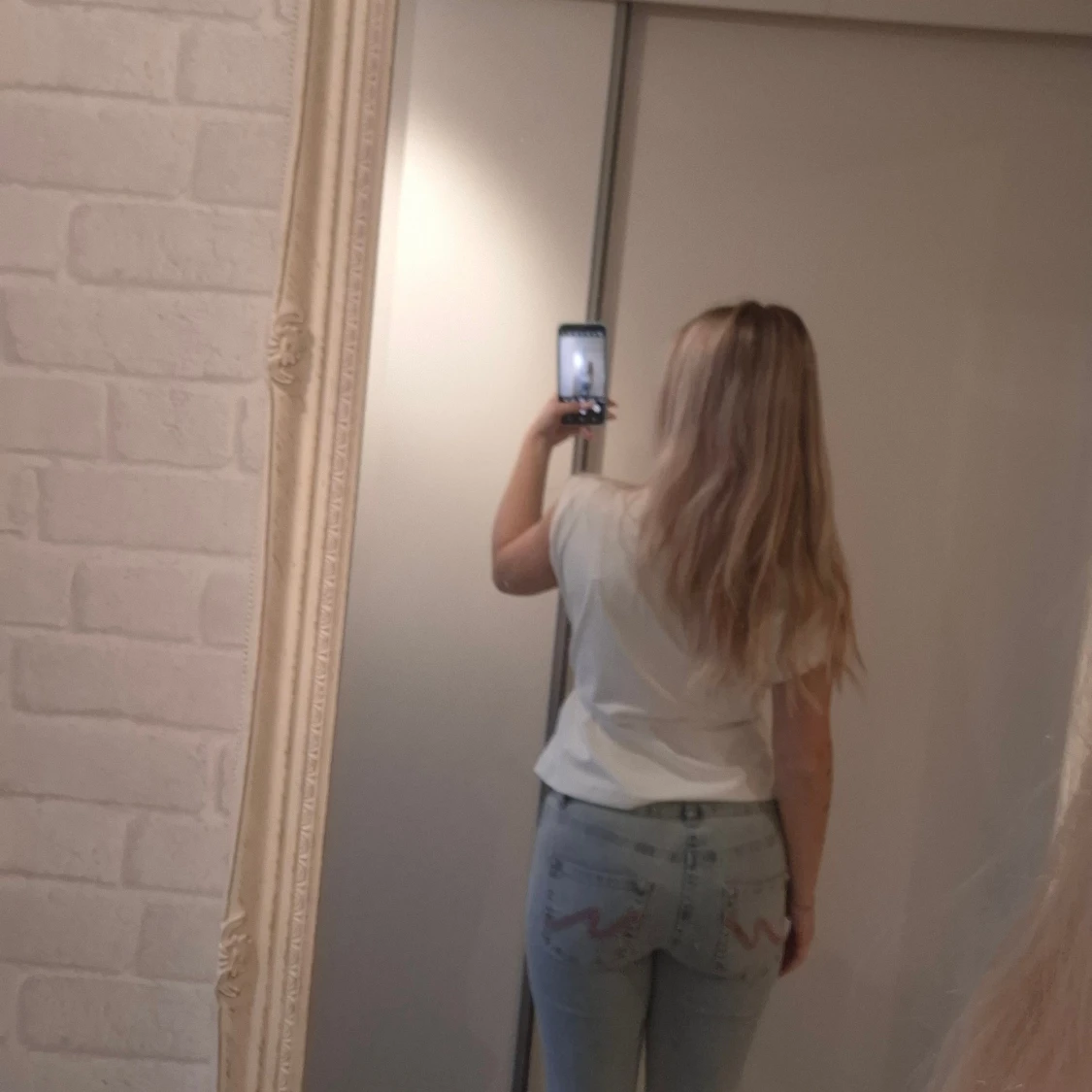 Vit omlottopp med knytband - 2