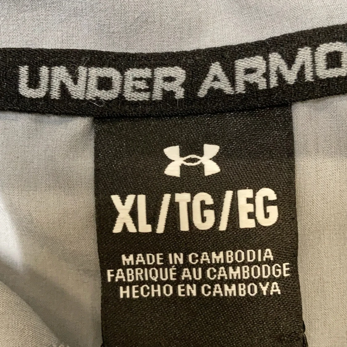 Under armour windbreaker - 2