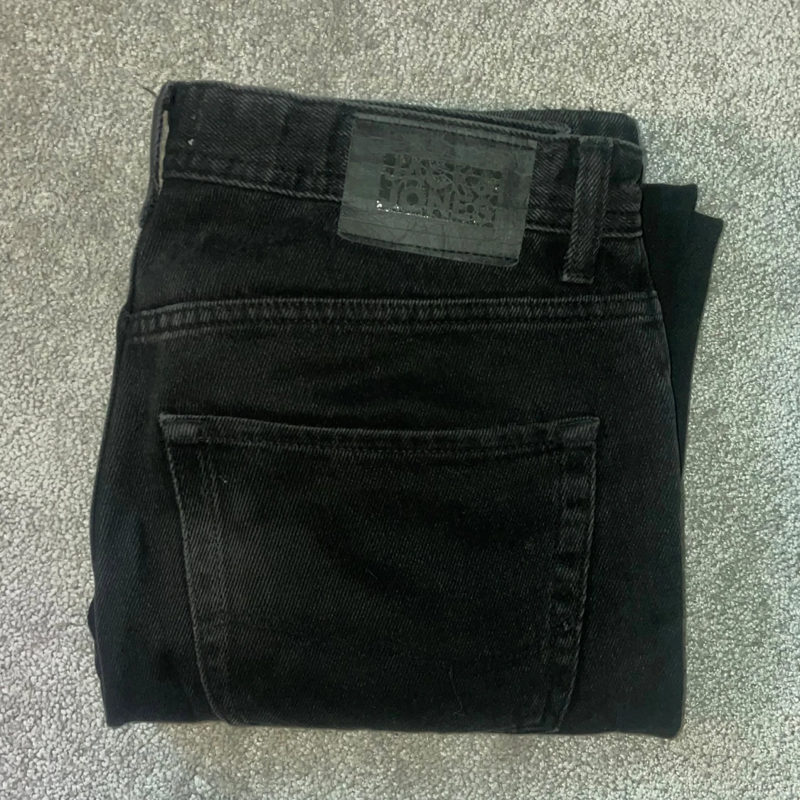 Svarta jeans från Jack&Jones - 1