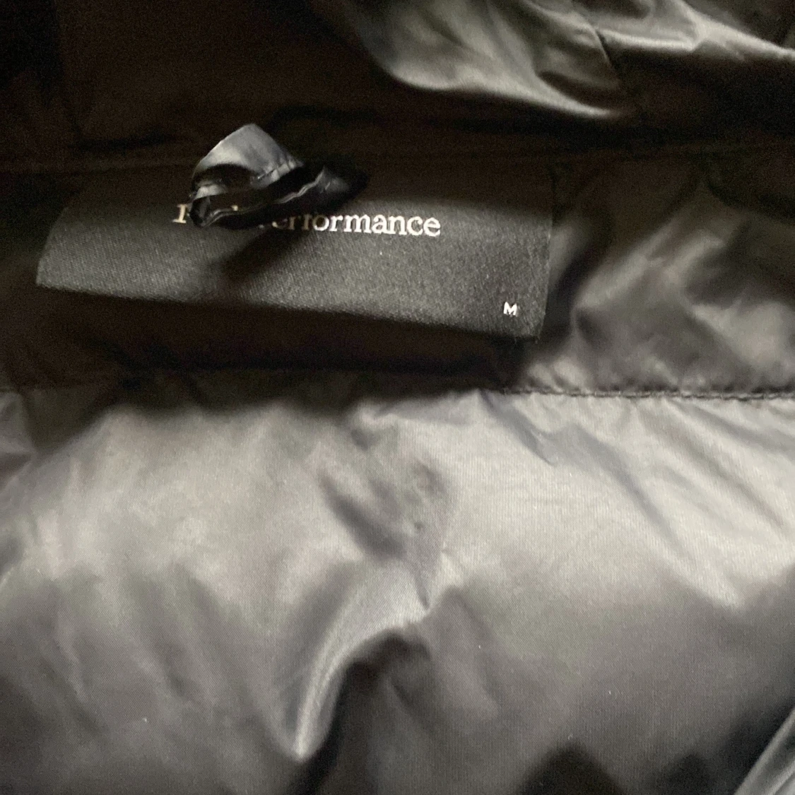 Svart dunjacka från Peak Performance M - 2