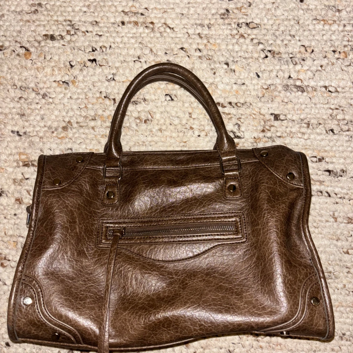 Brun handväska från Gina Tricot