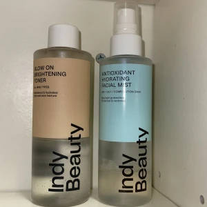 Indy Beauty toner & face mist - Kolla på bilden för att se hur mkt av produkten som finns kvar. Säljer endast paketpris 50kr :)