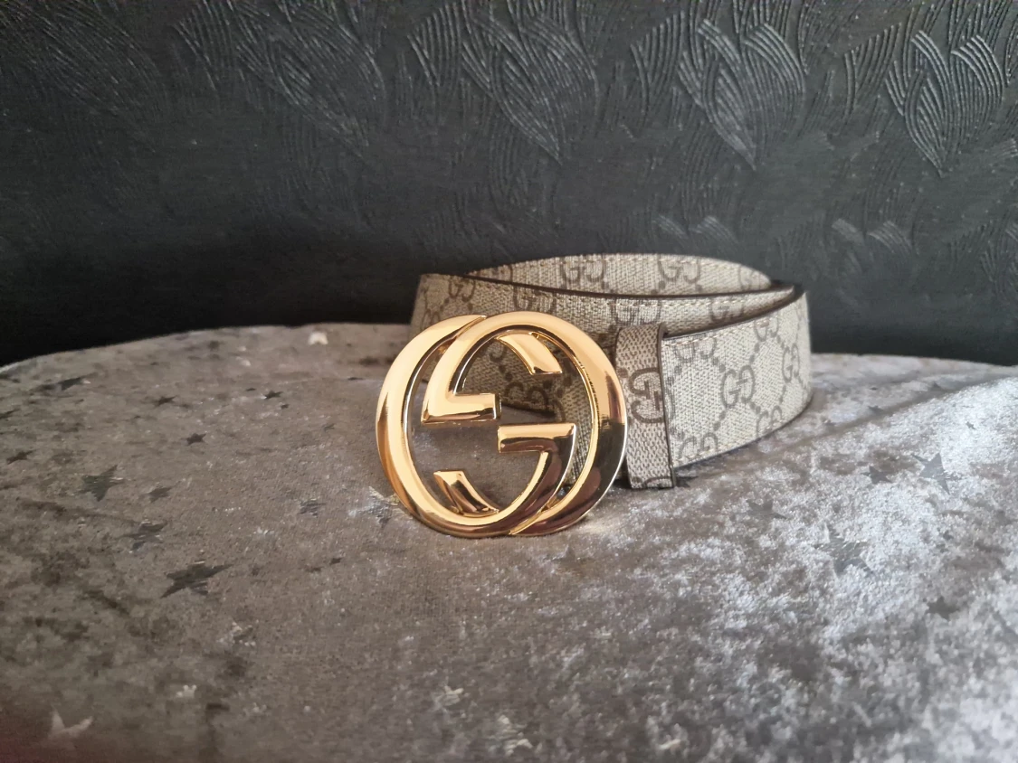 G G bälte 110 cm guld spänne