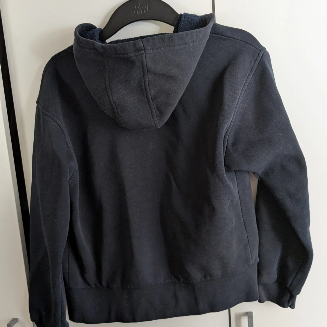 Svart hoodie från Puma - 2