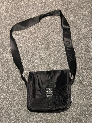 Trackstar Sidebag - Svart trackstar sidoväska 