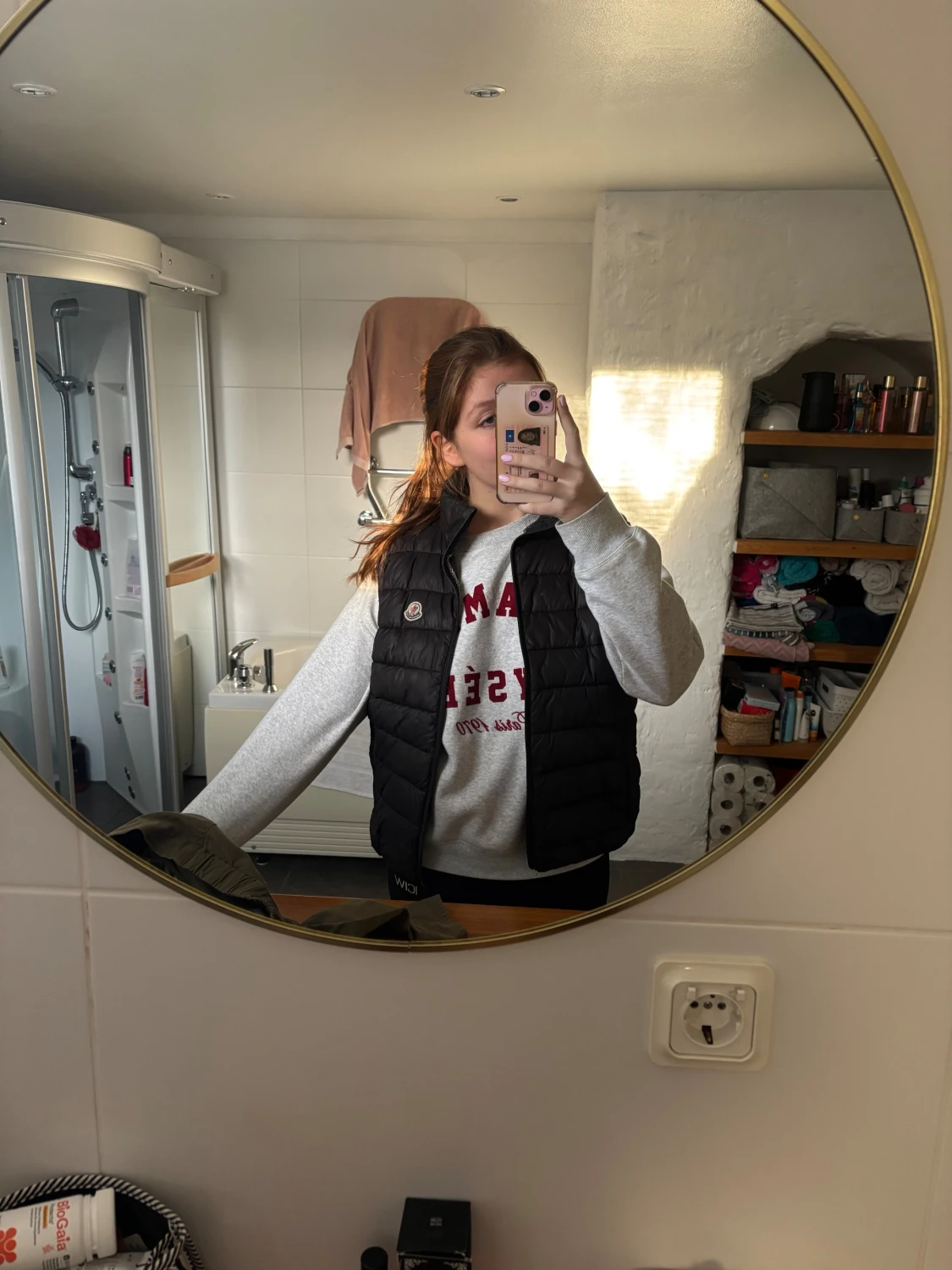 Svart dunväst från Moncler - 4