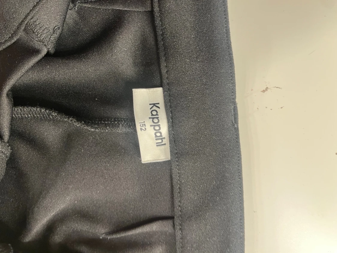 Svarta kostymbyxor från Kappahl - 1