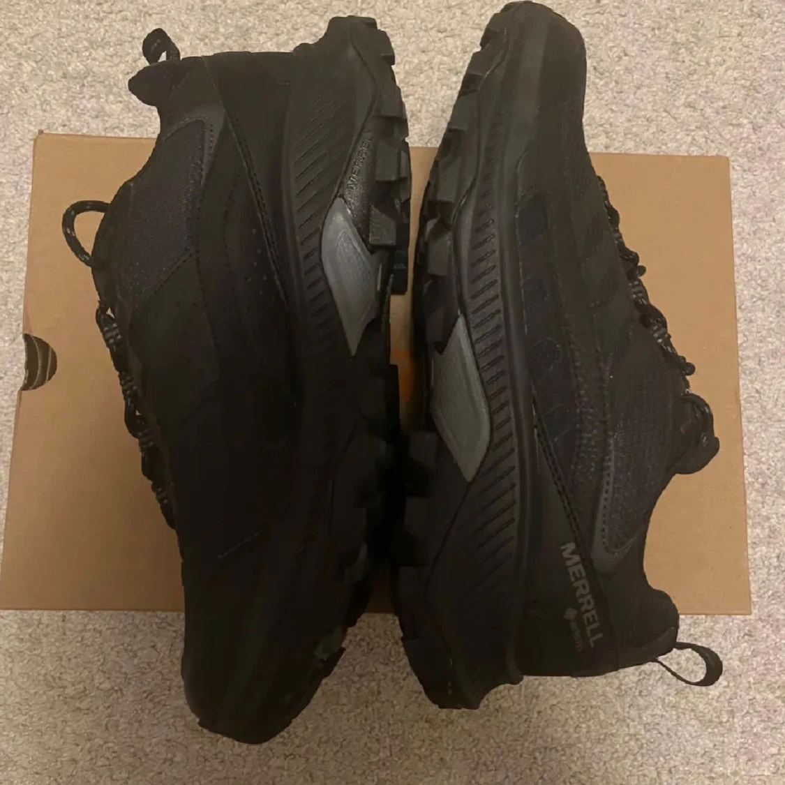 Svarta sneakers från Merrell - 1