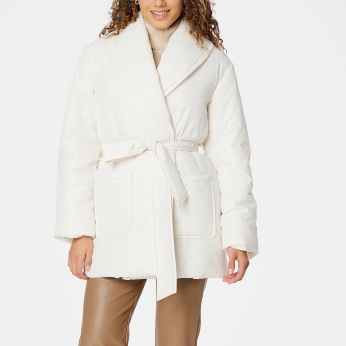 Vit quiltad pufferjacka med bälte - 1