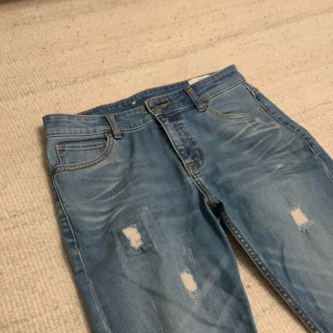 Blå jeans från Emilio Denim Issue