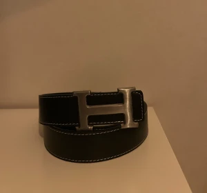 H bälte - Bälte som är i storlek 110