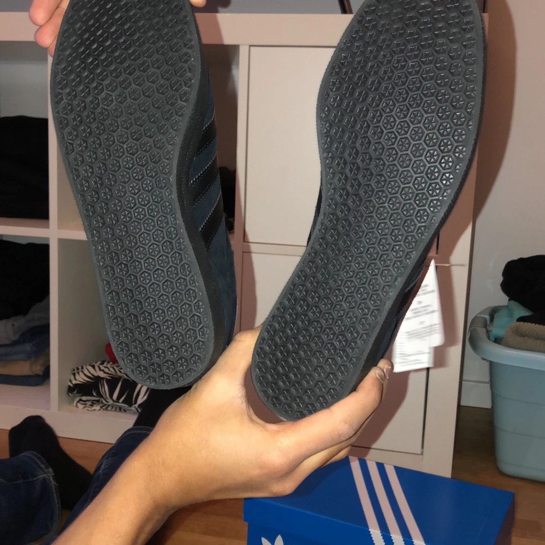 Adidas Gazelle helsvarta sneakers - 2