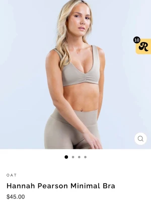 Dfyne sport top - Hannah person minimal bra, knappt använd men jätte fin, tycker bara inte om färgen på mig.  Den är i färgen oat