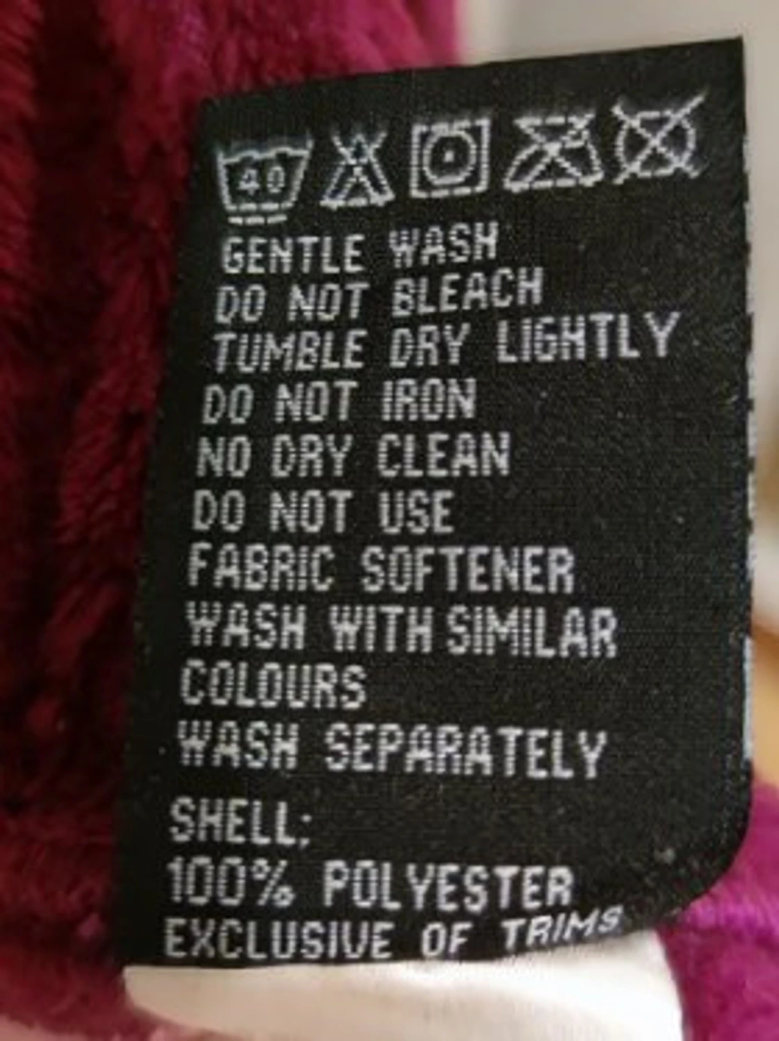 Vinröd fleecejacka/träningsjacka från Norrøna - 5