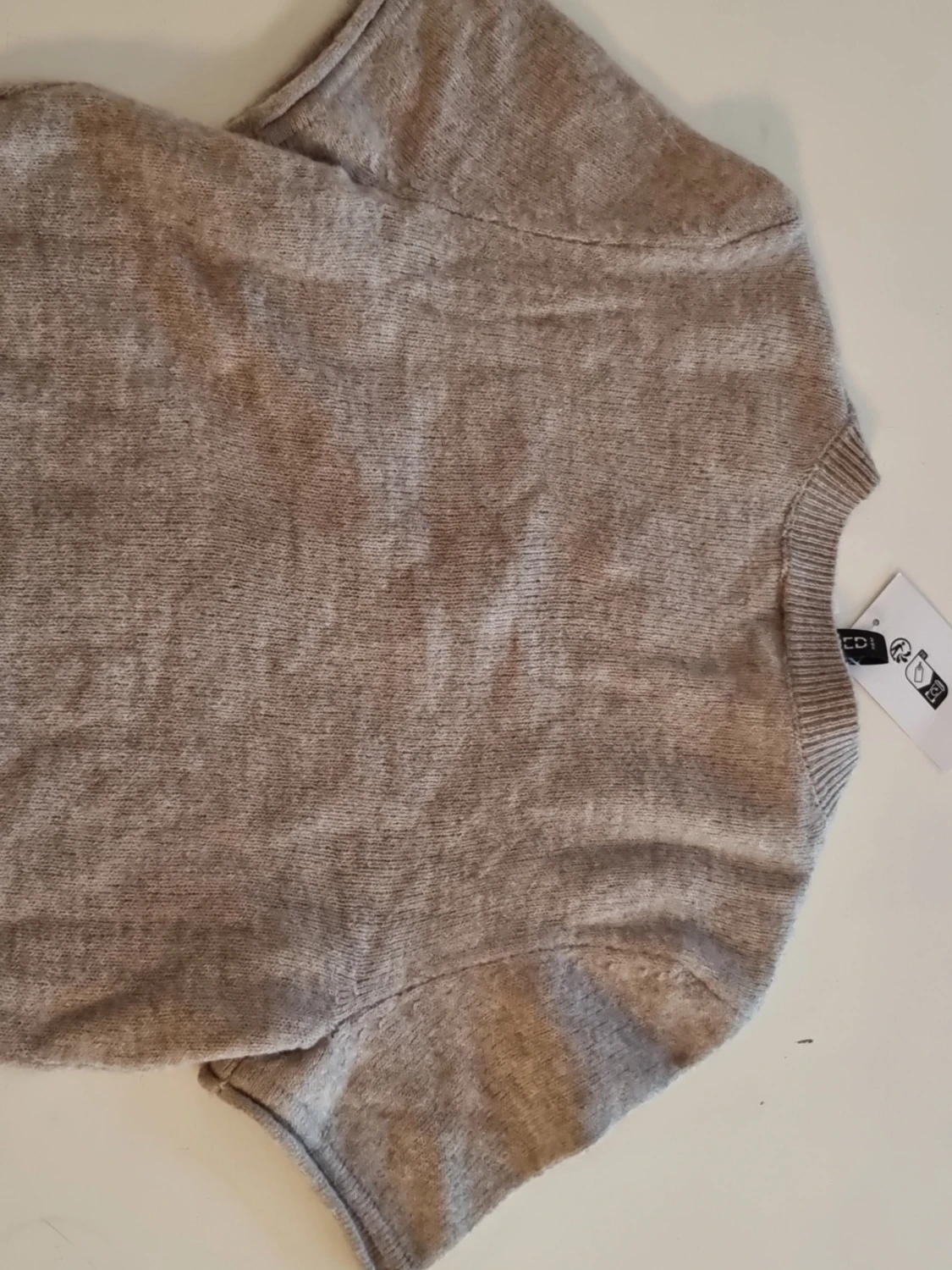 Beige kortärmad kofta från H&M Divided - 2