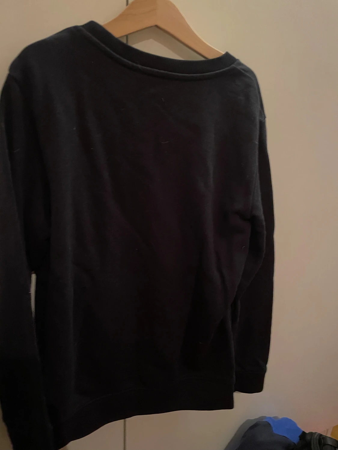 Svart sweatshirt från Emporio Armani - 5