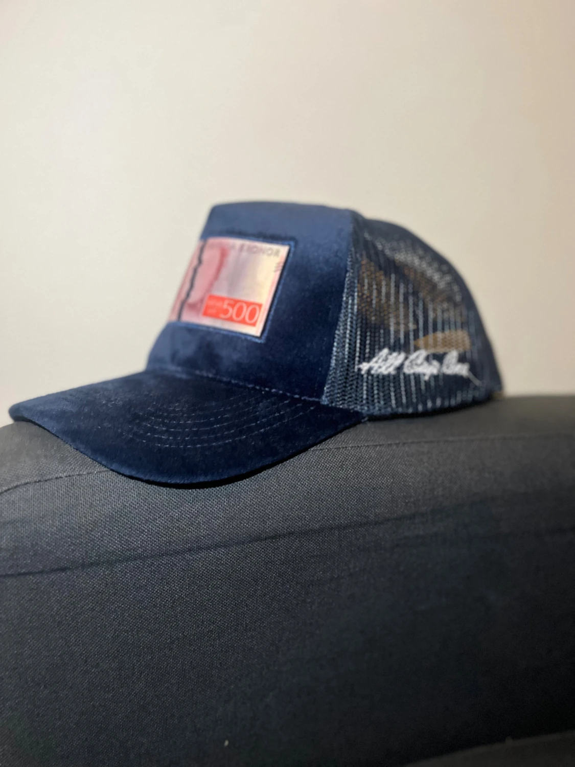 Blå meshkeps med 500-lapp patch - 1