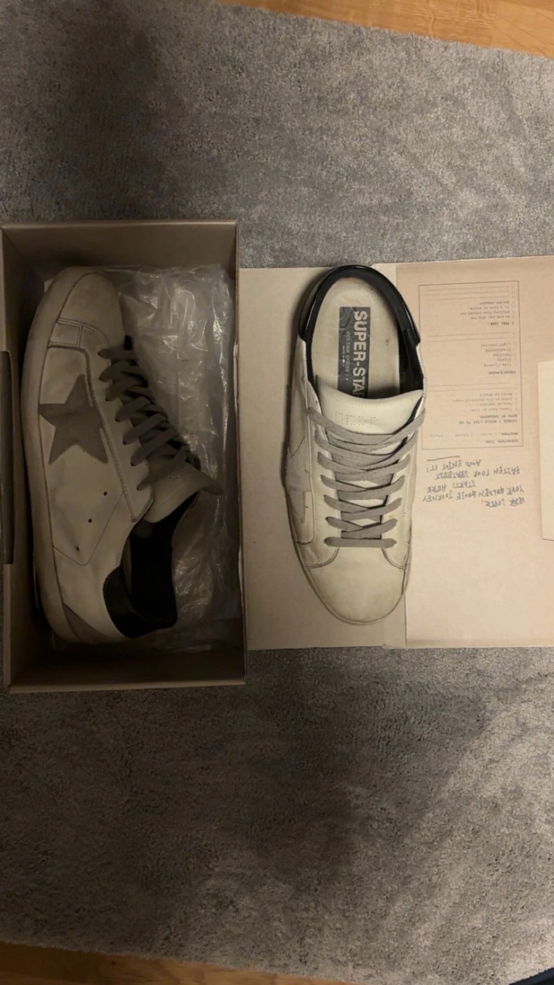 Vita sneakers med stjärndetalj - 4