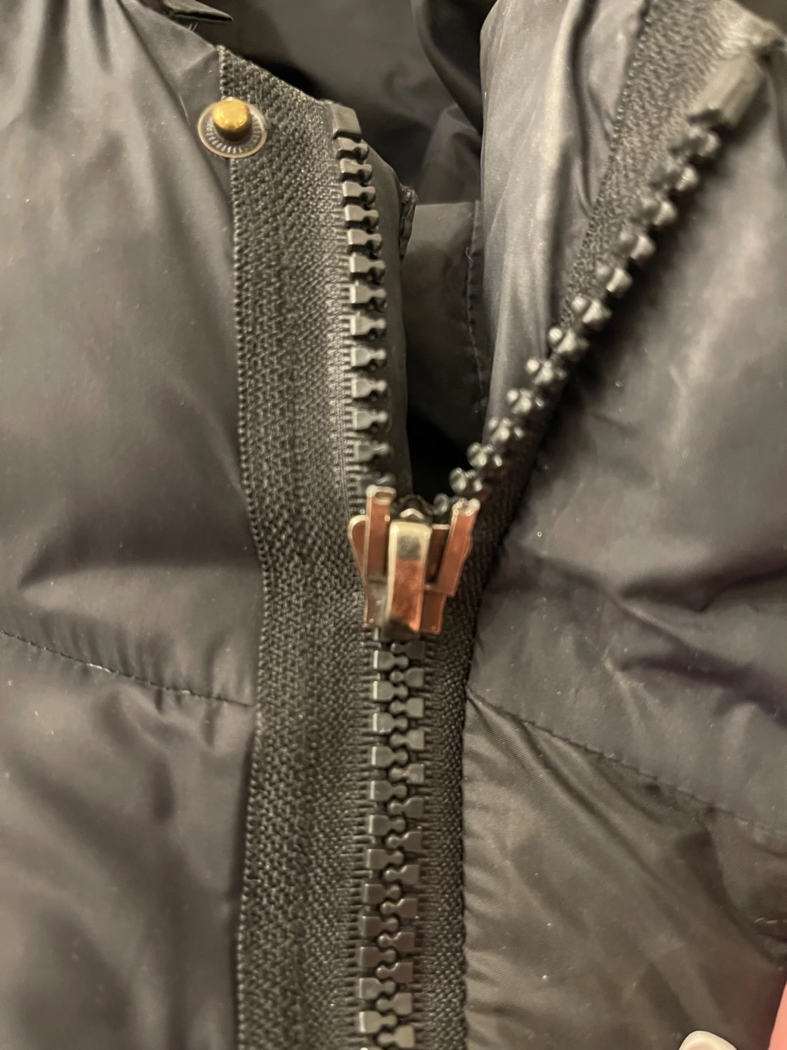 Svart pufferjacka från Fjällräven - 3