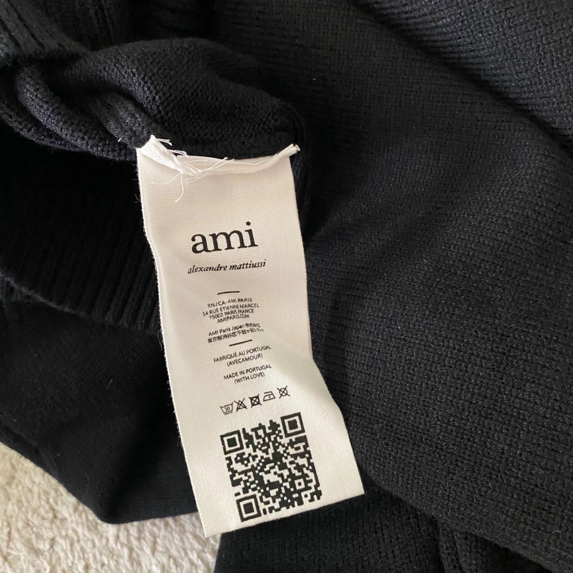 Svart stickad tröja från Ami Paris - 3
