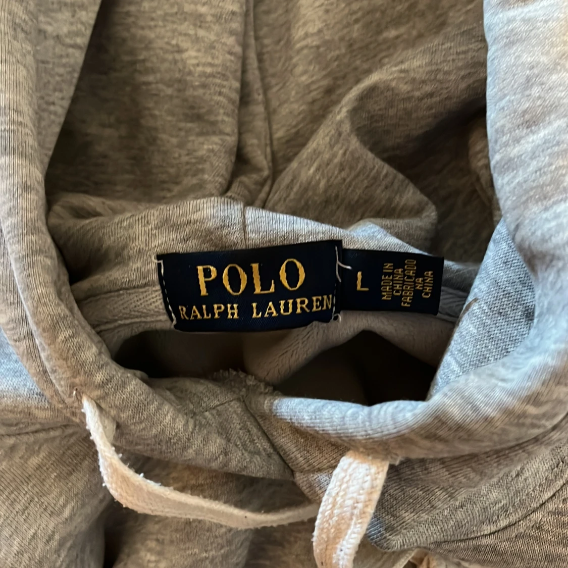 Grå hoodie från Polo Ralph Lauren - 2