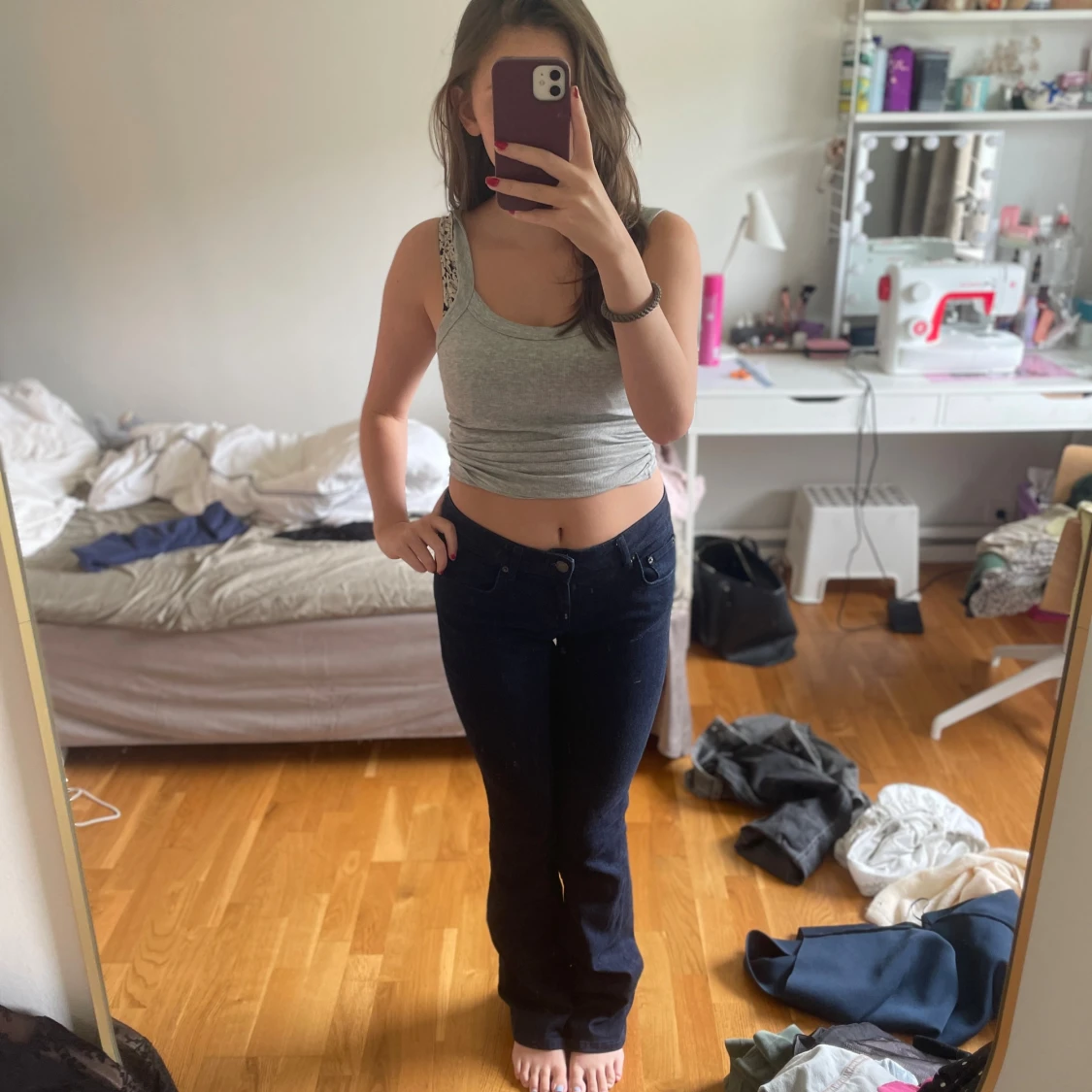 Mörkblå bootcut jeans