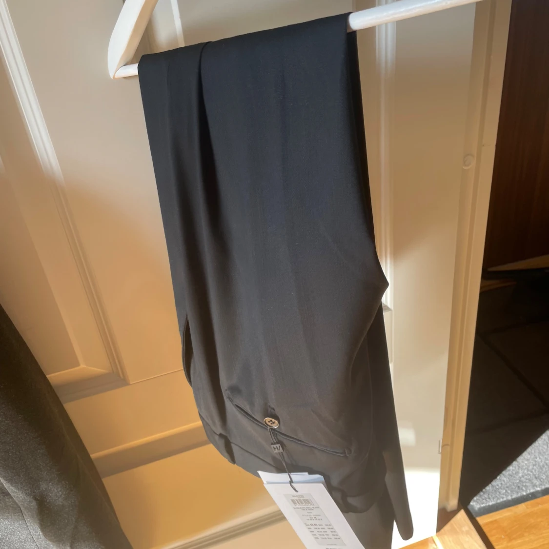 Svart kostym med kavaj och byxor H&M - 3