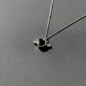 Cupid’s Aim Black Heart - Silverplated stainless steel, 40 + 5 cm