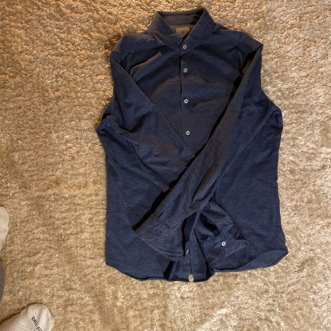 Mörkblå mönstrad skjorta från Xacus - 1