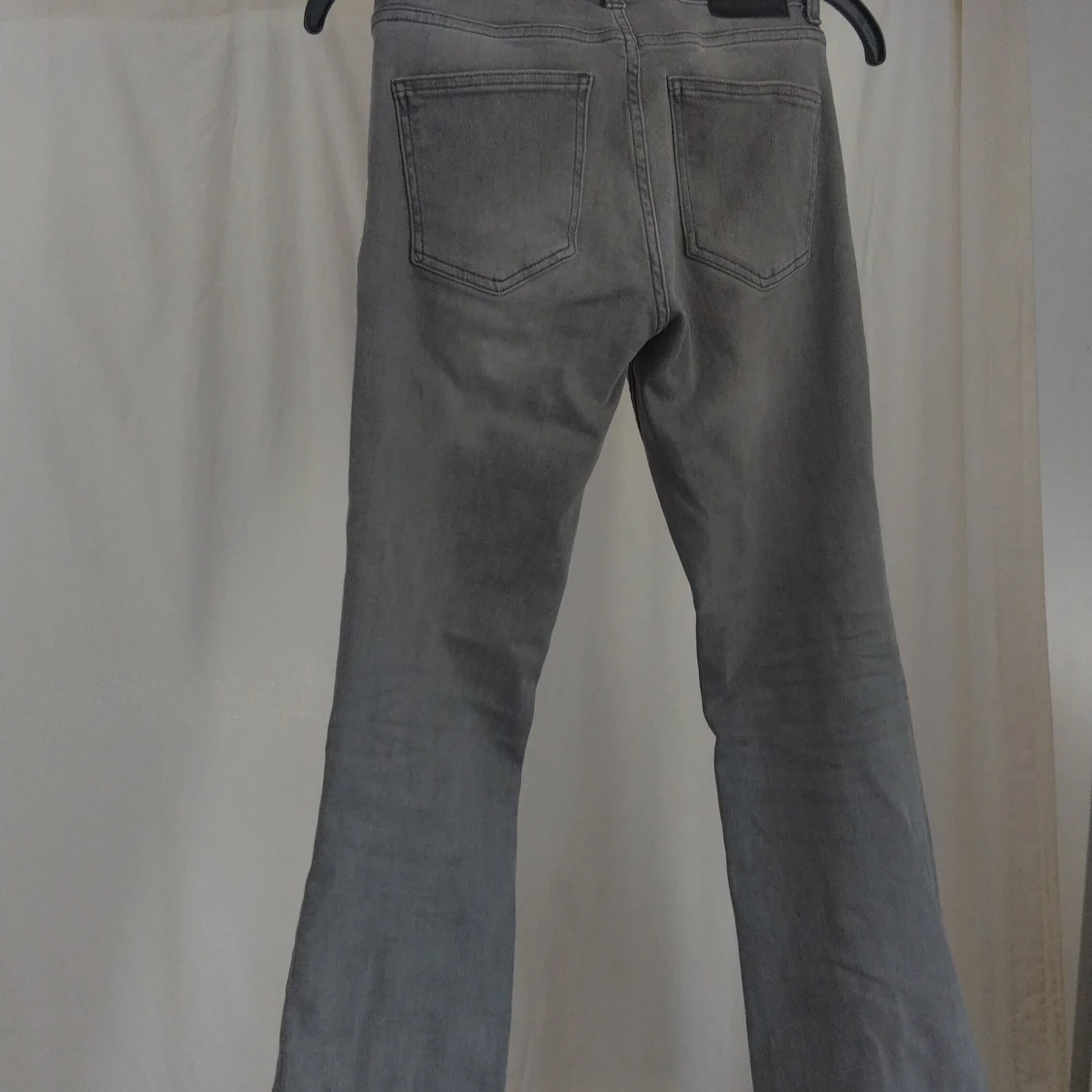 Grå bootcut jeans lager 157 - 1
