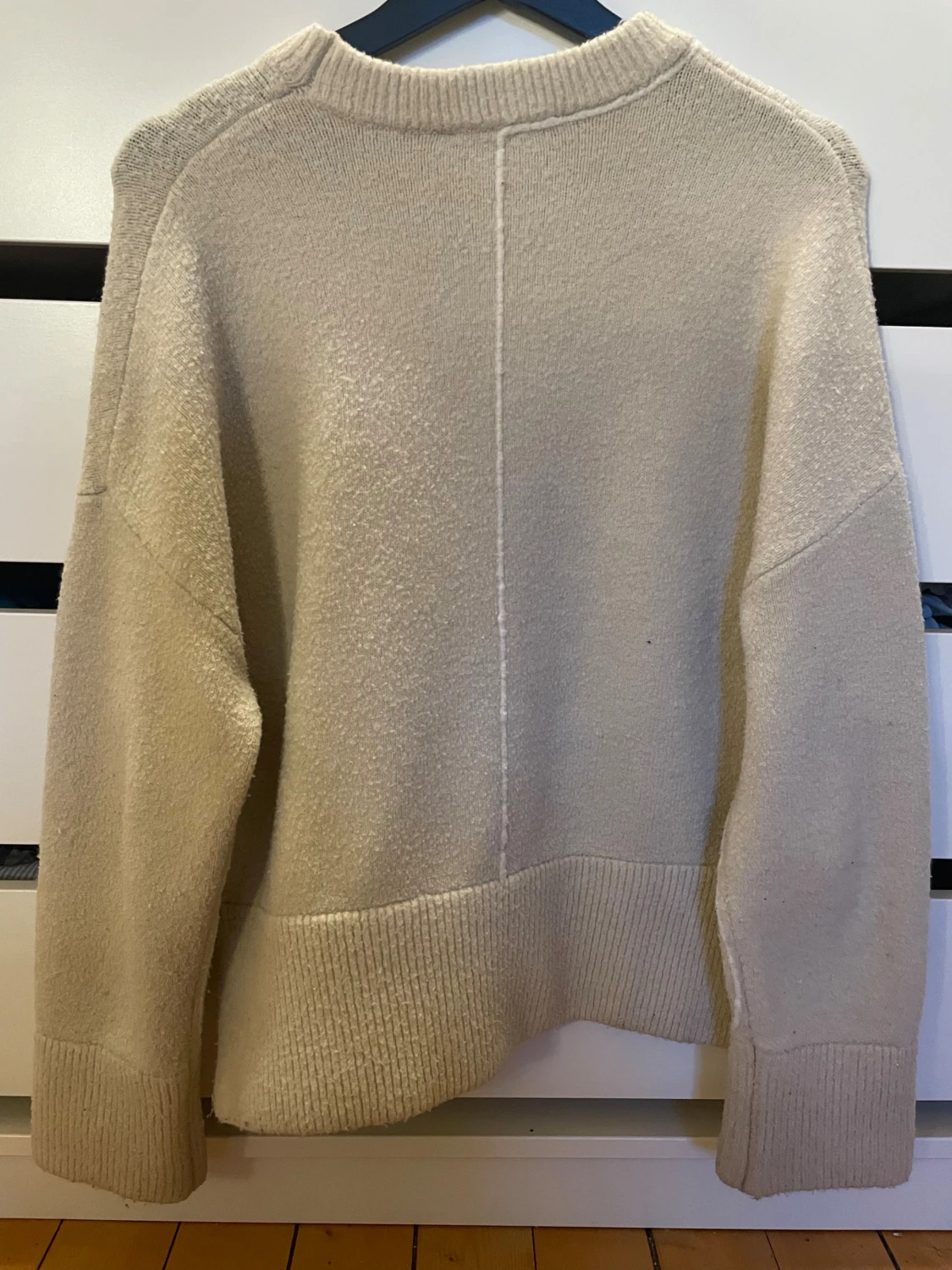 Beige stickad tröja från Zara - 1