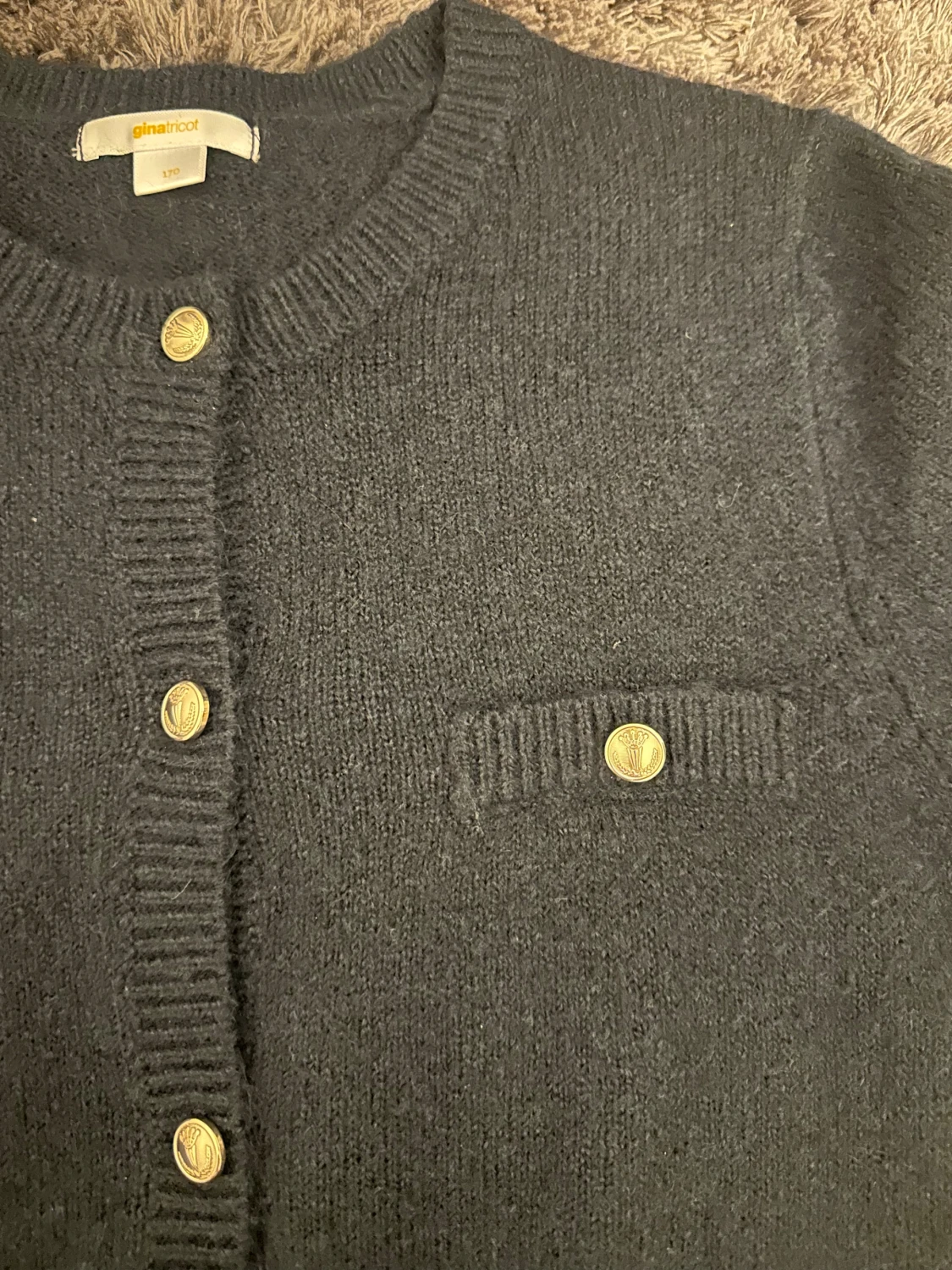 Marinblå kofta med guldfärgade knappar Gina Tricot - 3