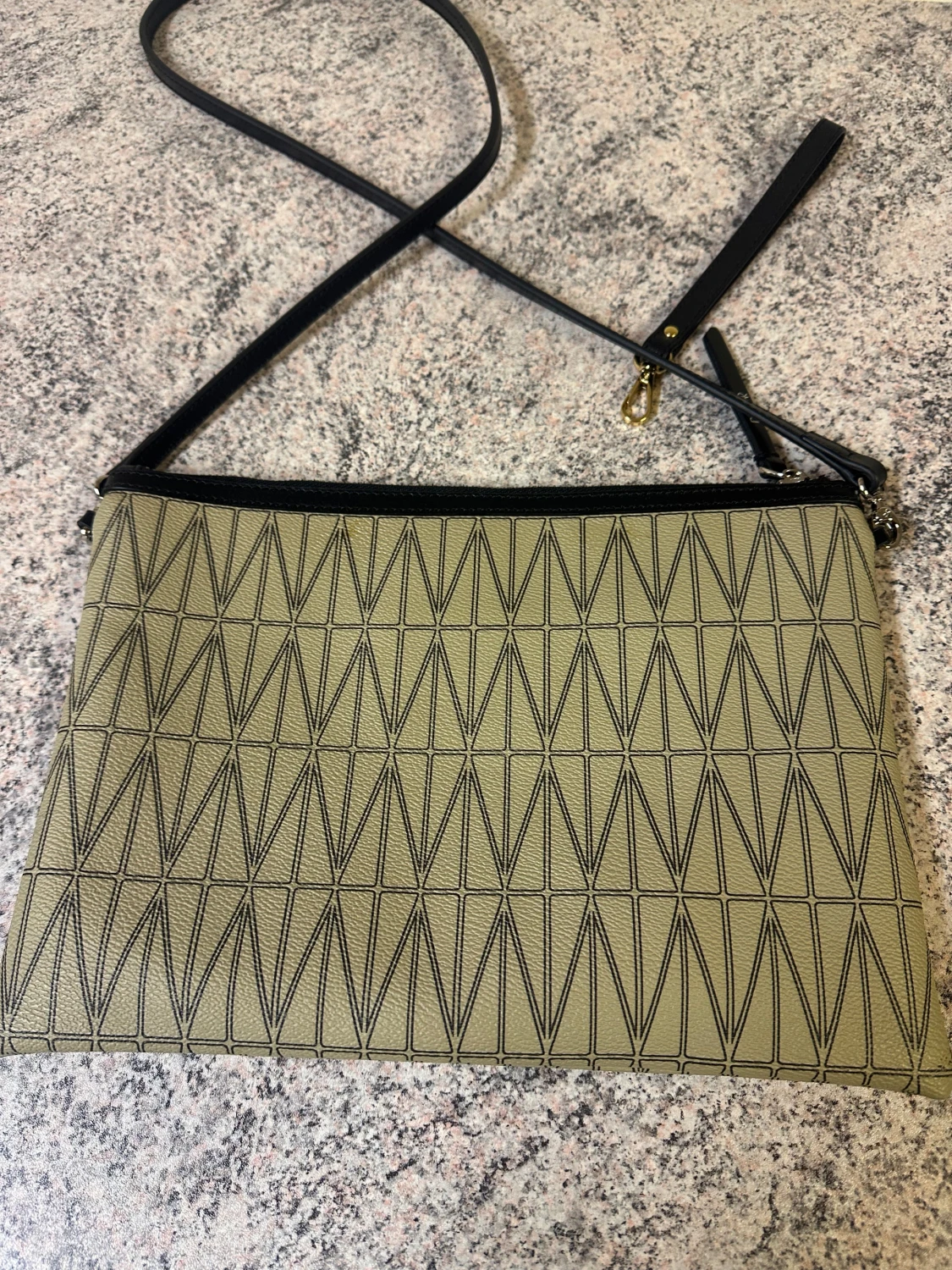 Beige clutch från Dagmar med mönster - 1