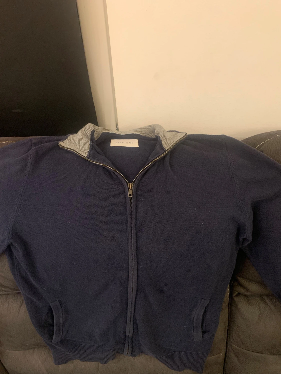 Marinblå kofta från Pier One