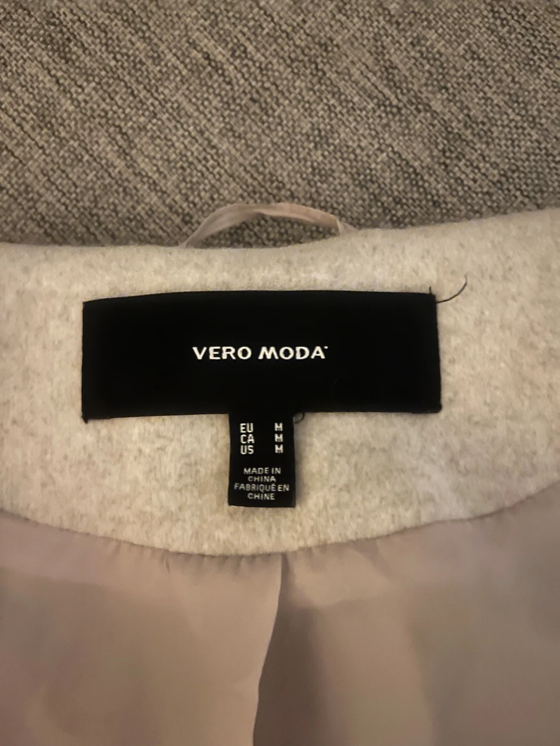 Beige omlott kappa från Vero Moda - 2