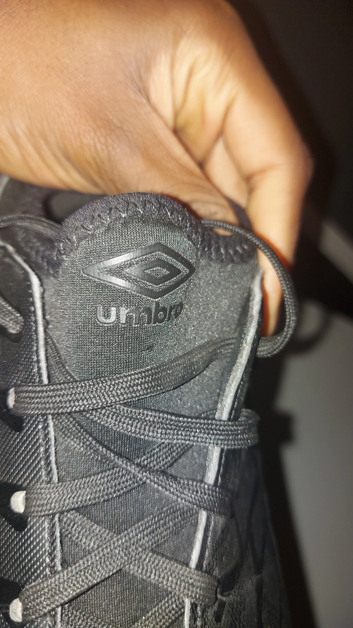 Svarta Umbro fotbollsskor inomhus - 3