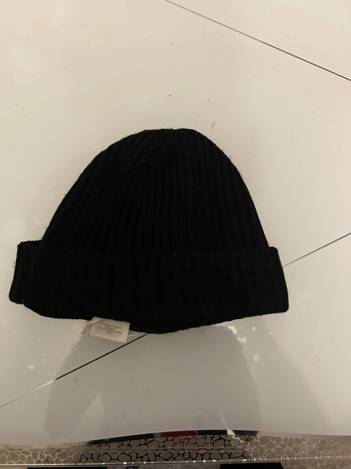 Svart C.P. Company mössa med goggles - 1