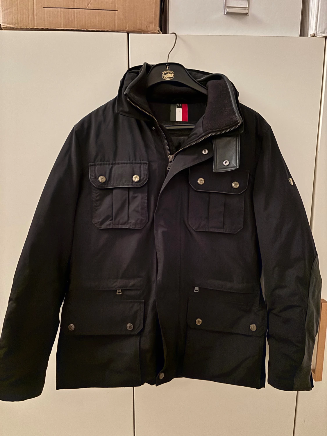 Svart fieldjacka från Fortezza