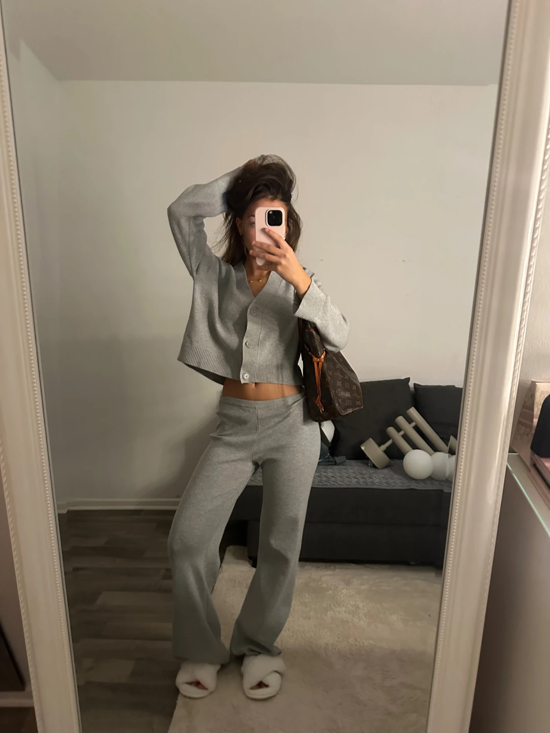 Grått Lounge set  - 1