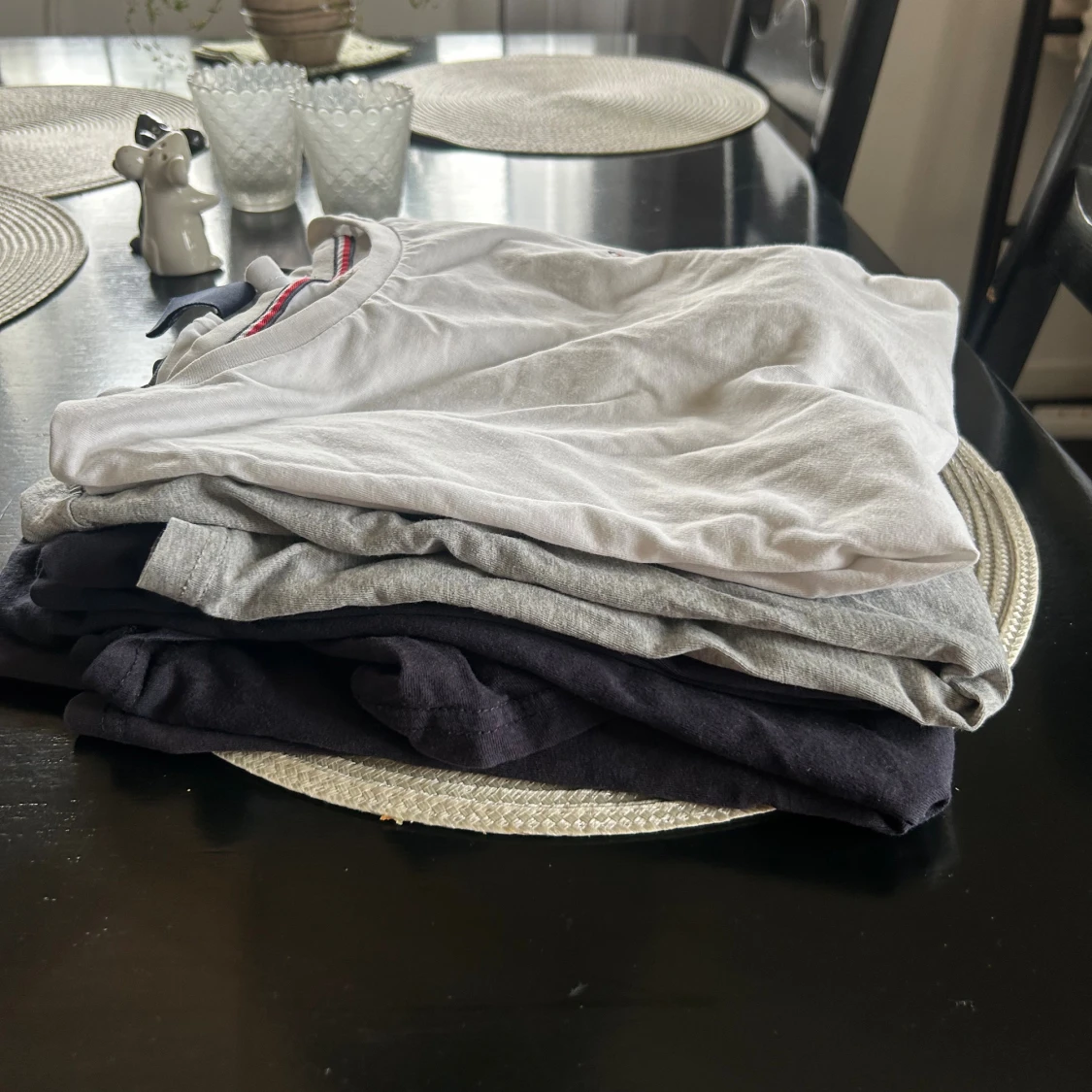 5 snygga märkes T-shirts  - 1