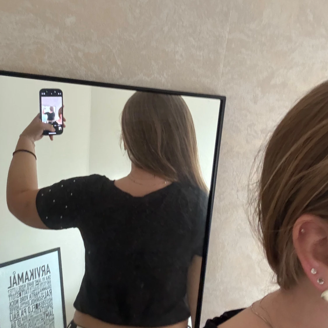 Svart croppad prickig topp - 1