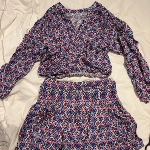 Set från Zara  - Sjukt fint sett från Zara som tyvärr inte kommer till användning längre. 