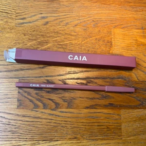 Caia Cosmetics läppenna ny - Pink Sunset lip pencil! Helt ny oanvänd!
