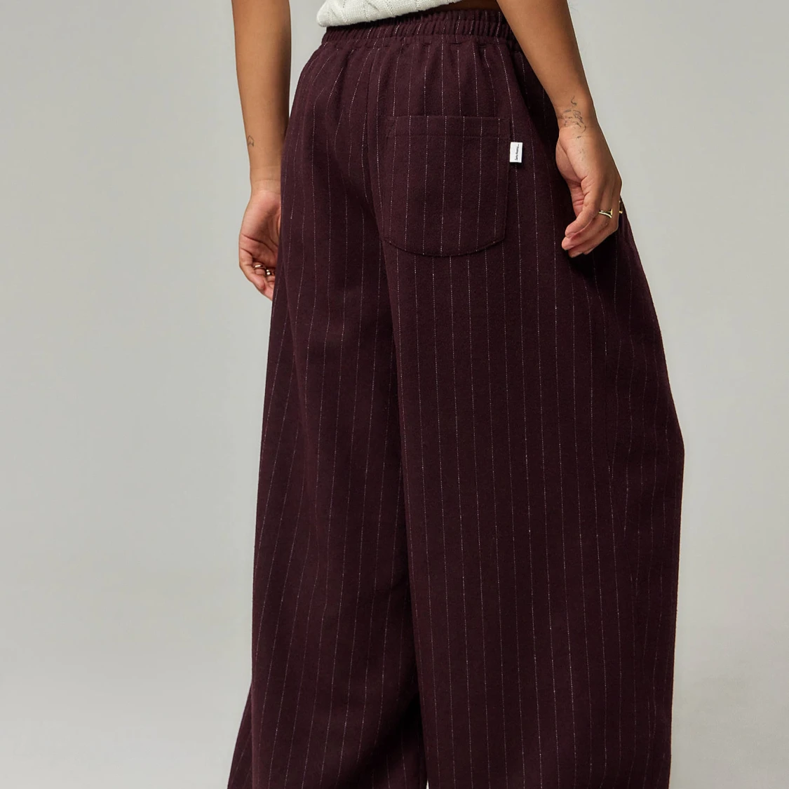 Vinröda baggy byxor från Iets Frans - 1