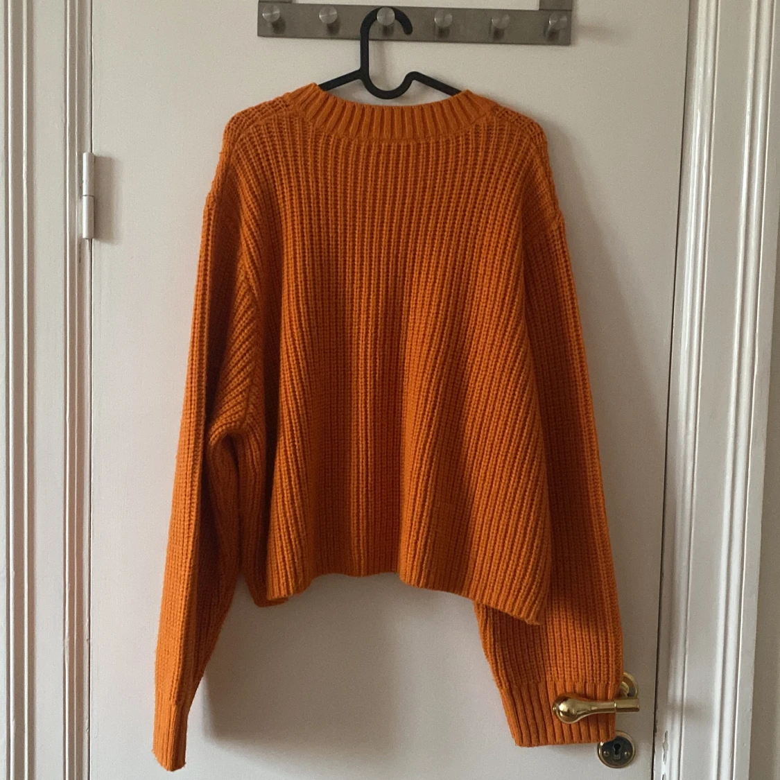 Orange stickad tröja från Weekday - 1