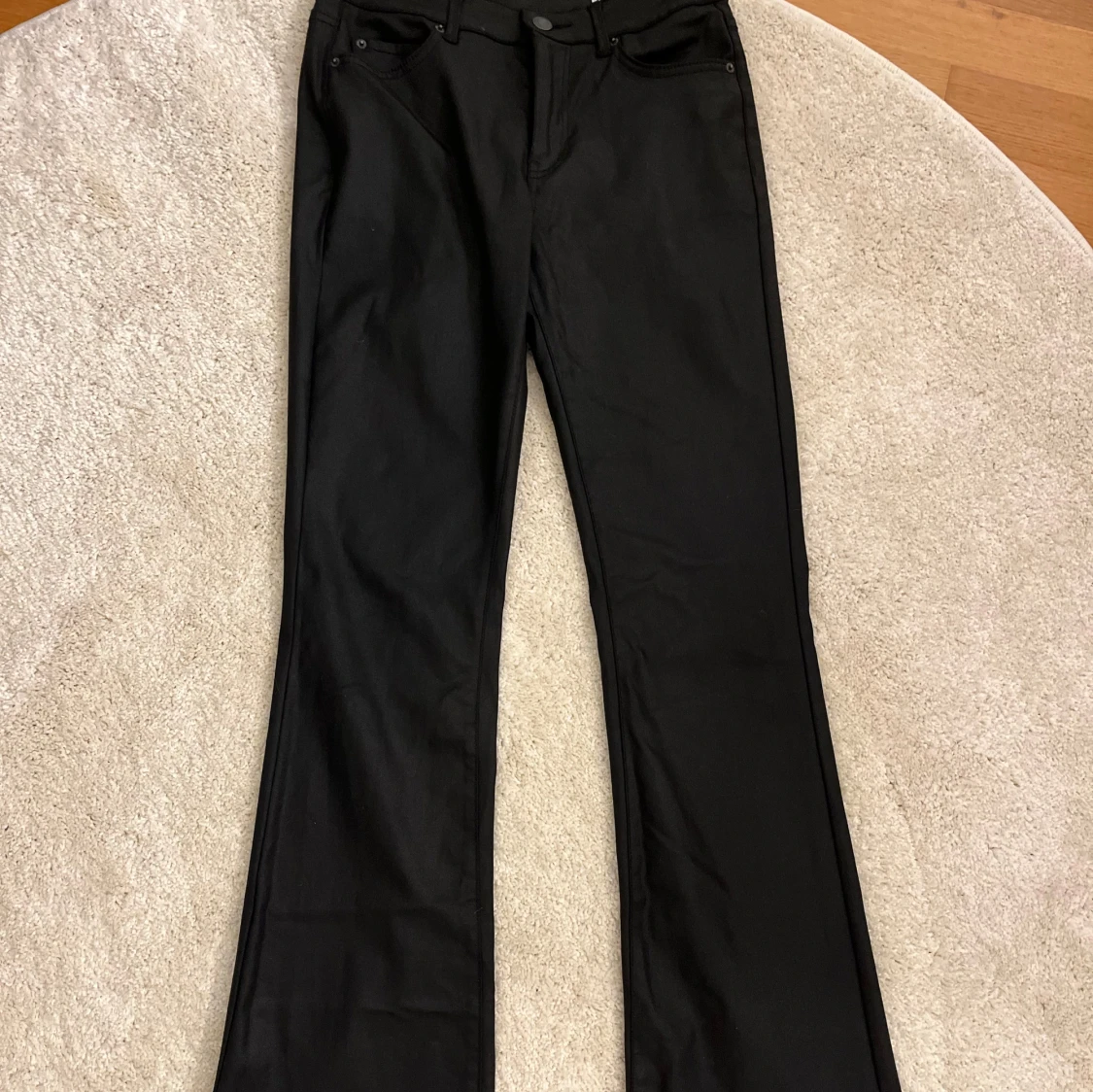 Svarta bootcut jeans från Vero Moda