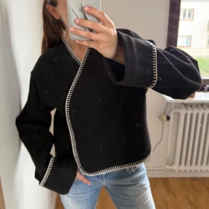 Jacka/kofta - Superfina kofta/jacka från gina!❤️