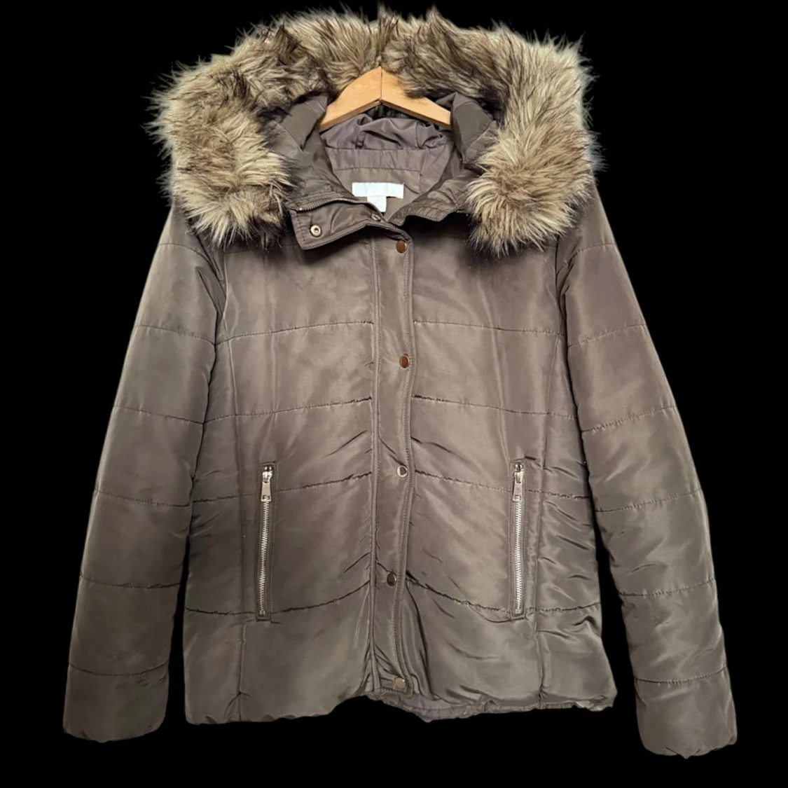 Grå pufferjacka med fuskpäls - 3
