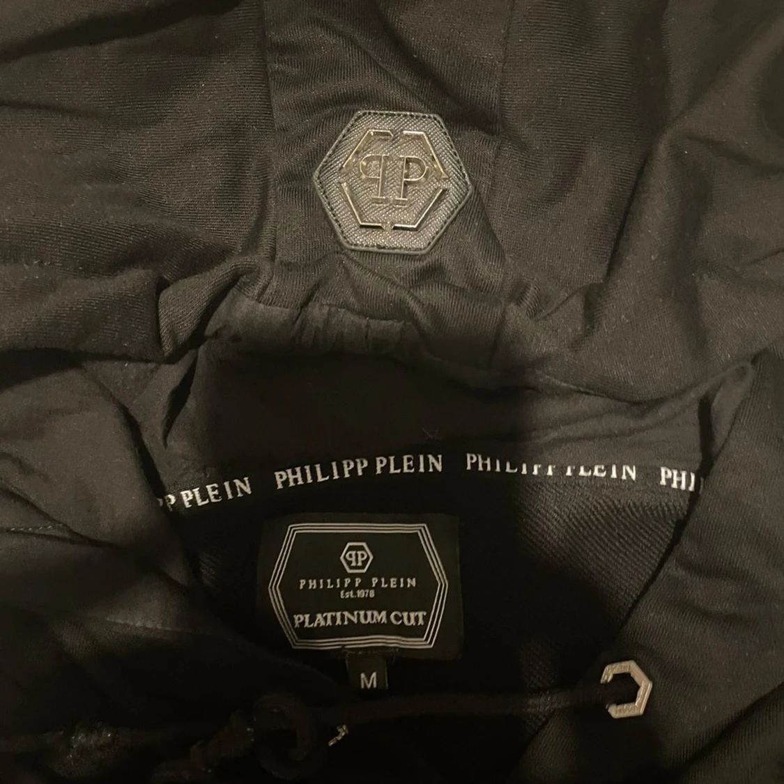 Svart hoodie med döskalle från Philipp Plein - 3