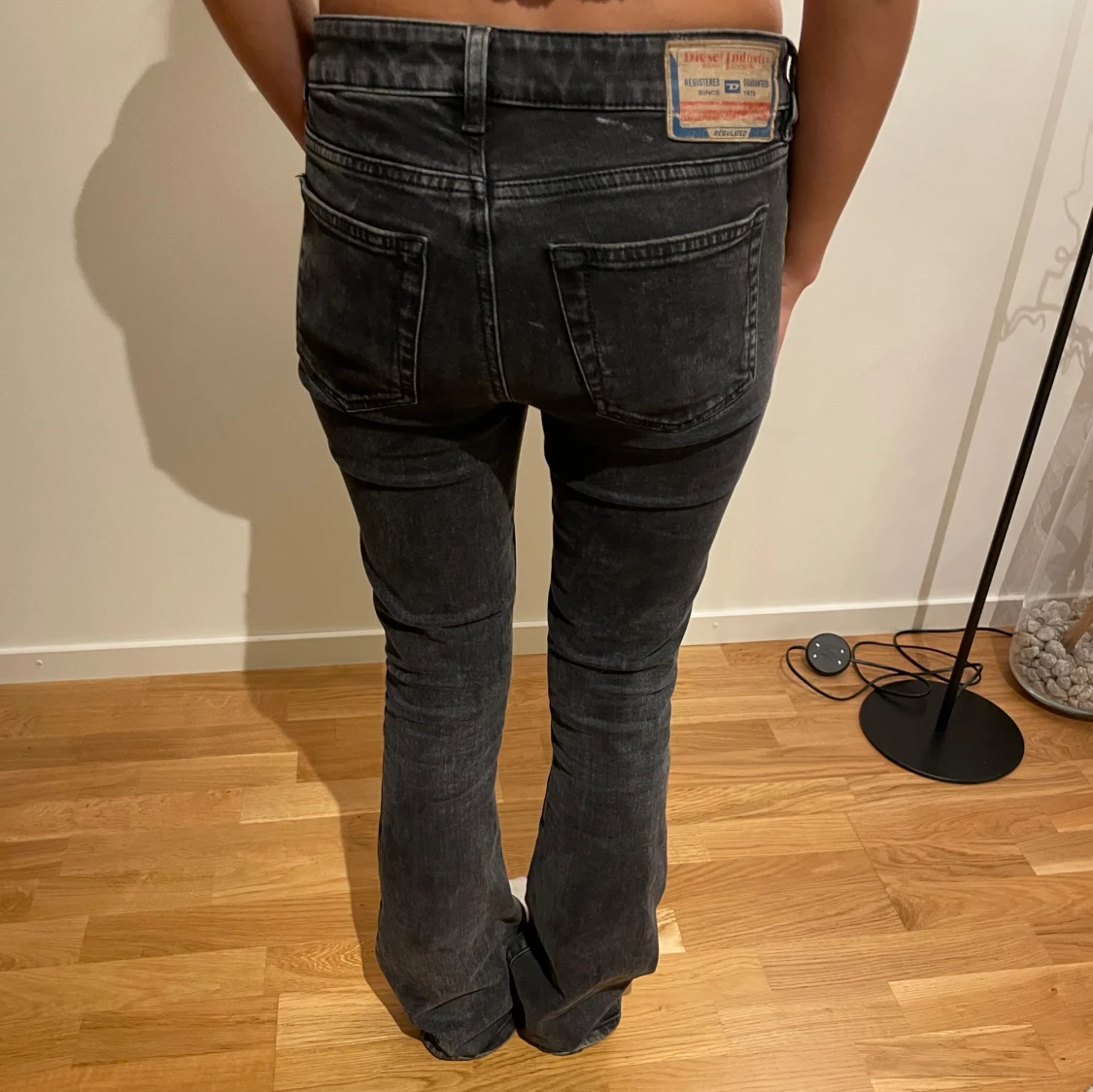 Svarta bootcut jeans från Diesel - 1
